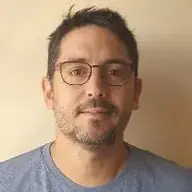 Luciano Carlos